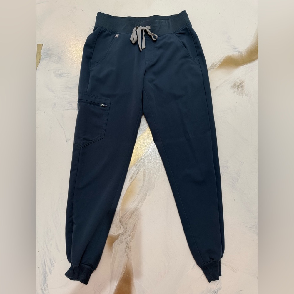 Figs Woman’s Zamora Jogger pants (Dark Harbor, XS)
